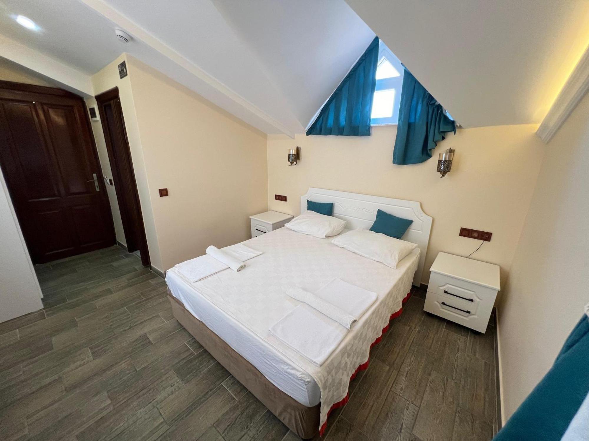 Kaliptus Hotel Кемер Екстериор снимка