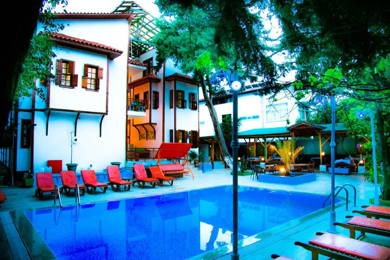 Kaliptus Hotel Кемер Екстериор снимка